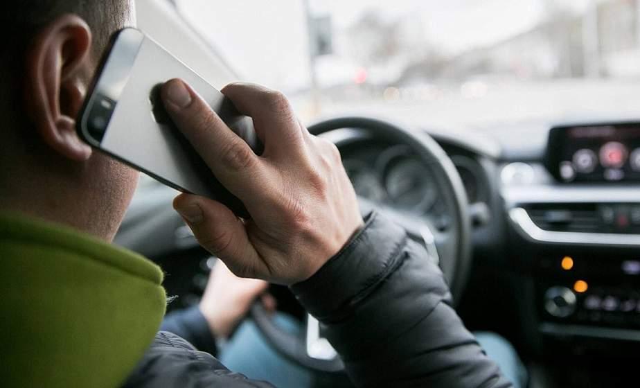 Connectivity & Data: Clear Explanations by Bazionvion